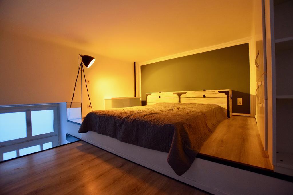 Apartment Standard Apartment By Hi5 - Terez 35